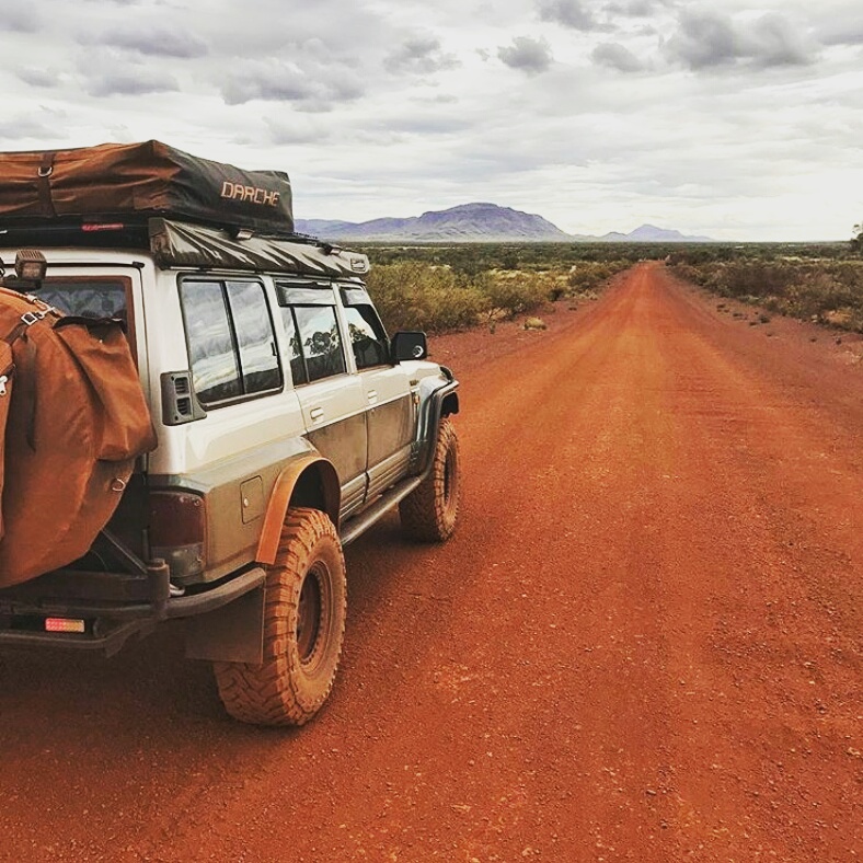4WD Off-Road with Roof Rack